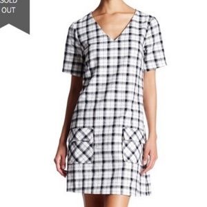 V-Neck Plaid Black/White Shift Dress By HYFVE Sz M